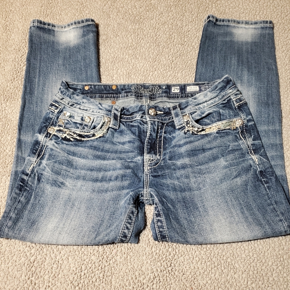 Miss Me Mid Rise Embroidered Bling Denim Easy Crop Jeans Y2K women Sz 29 - Picture 3 of 9